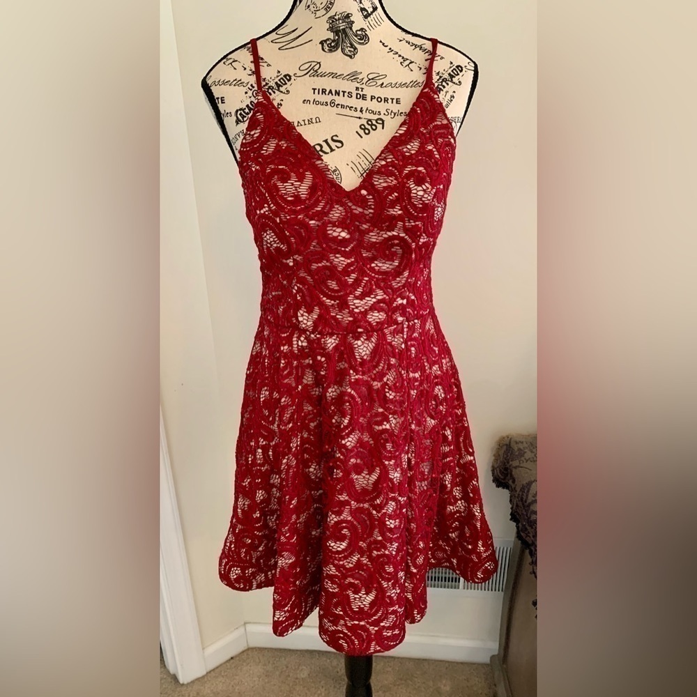 My Michelle MAROON / RED SEQUIN & LACE Formal Cocktail Party DRESS - Size 7